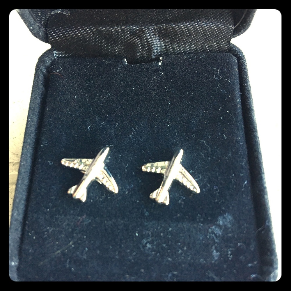 ✈️ Airplane Earrings